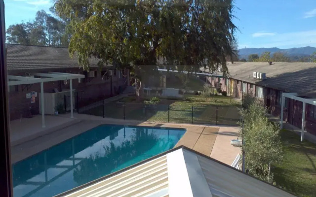 Tumut Valley Motel
