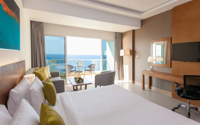 Landmark Suites Hotel