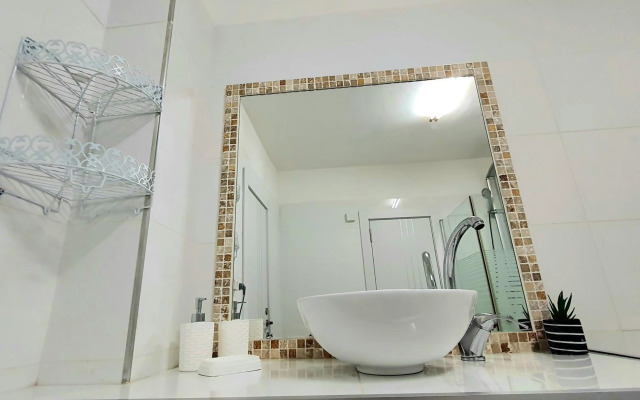 Barak Royal suites 20 Garden jacuzzi