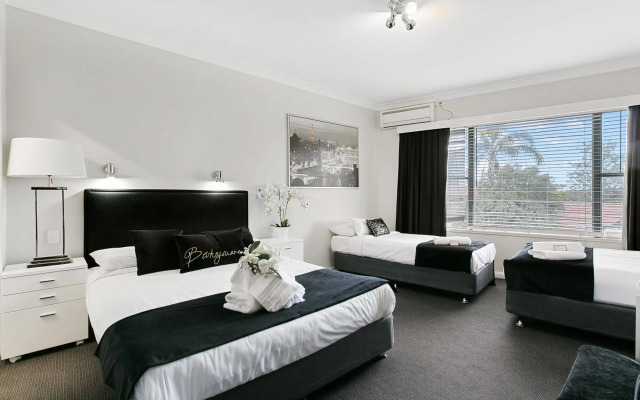 Airport Hotel Sydney