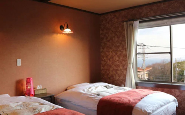 Aqua Pension Marine Villa – Guest Rooms – Ito
