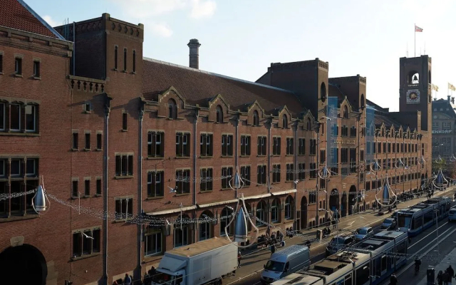 Damrak Short Stay Amsterdam — أمستردام