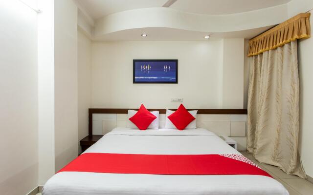 OYO 5839 Hotel Mohit Regency