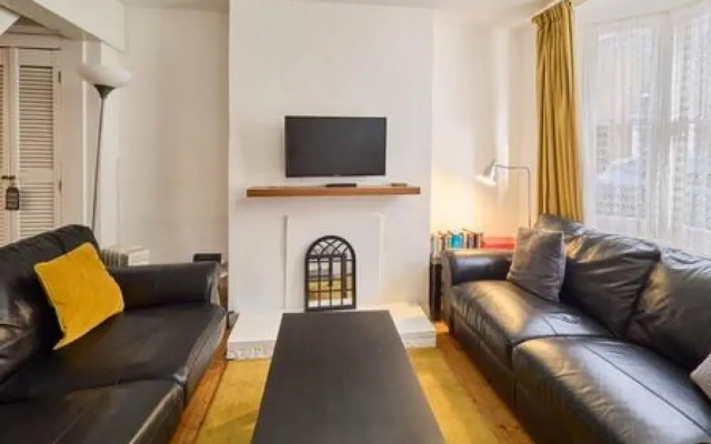 Host Stay Saint Peters