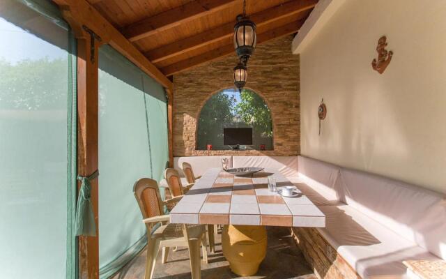 Mini Paradise Salamina - Private Pool Retreat