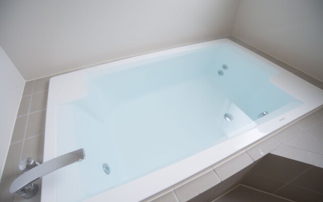 TAWARAYA (Family-Run Japanese Inn)