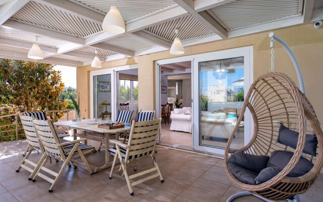 Beach Villa Penelope with private pool