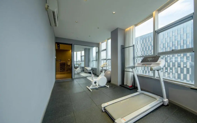 Homeinn Plus Hotel (Changzhou Dinosaur Park Wanda Plaza)