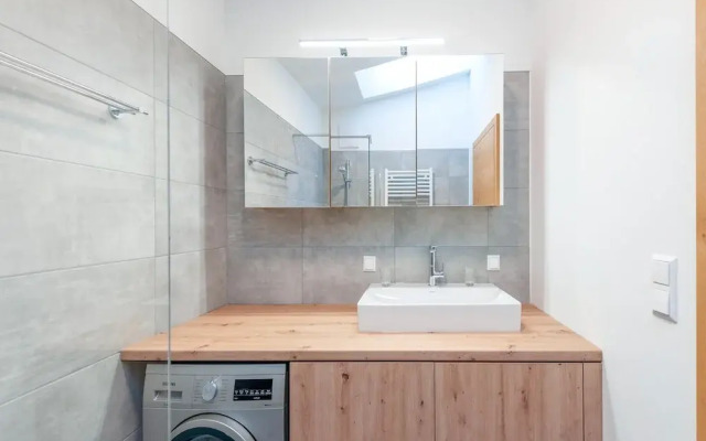 Apartment in Groebming Near Skiing and Hiking Area