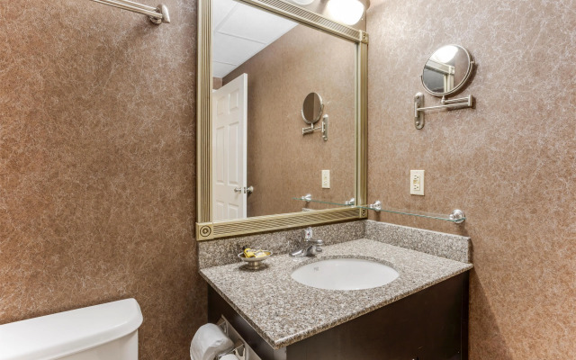 Best Western PLUS Morristown Inn-Florham Park