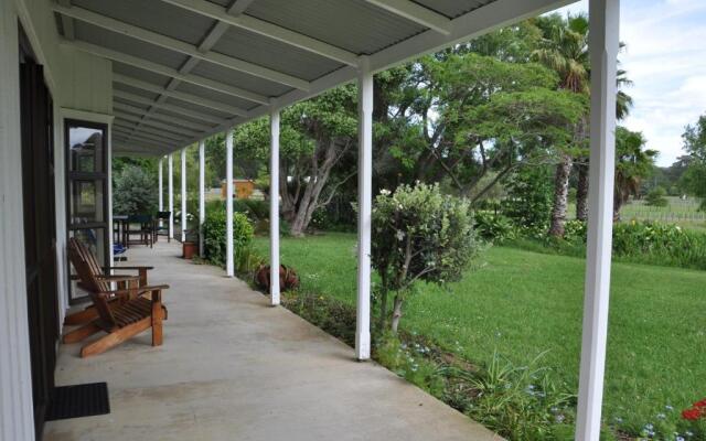 Jacaranda Lodge