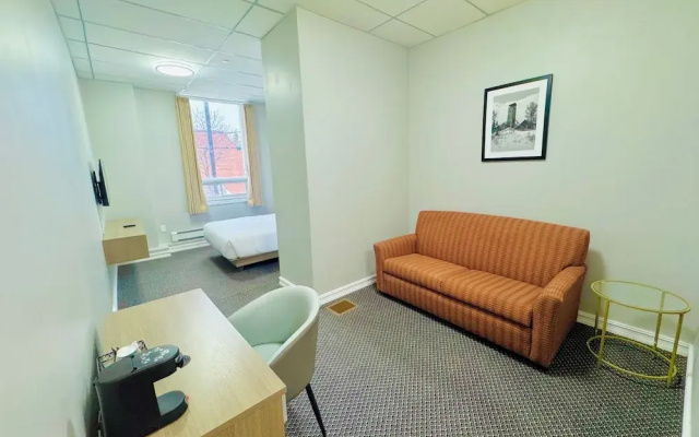 Ramada By Wyndham Kirkland Lake