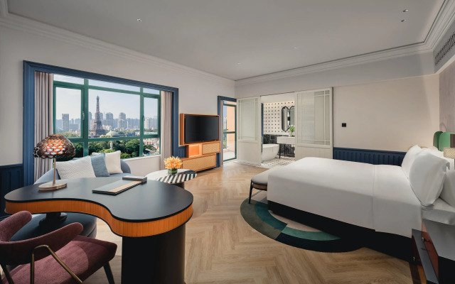 Hotel Indigo Shenzhen Overseas Chinese Town by IHG