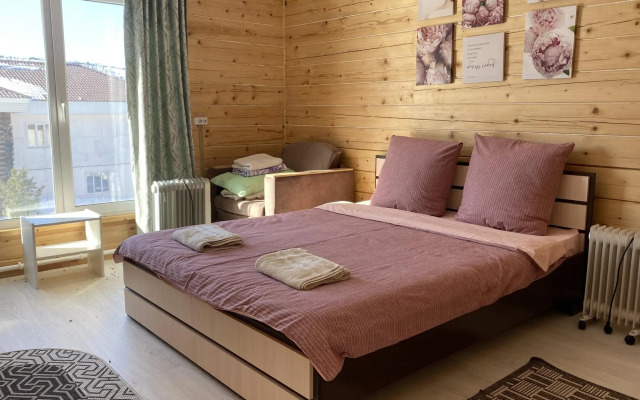 Кедр Золотой