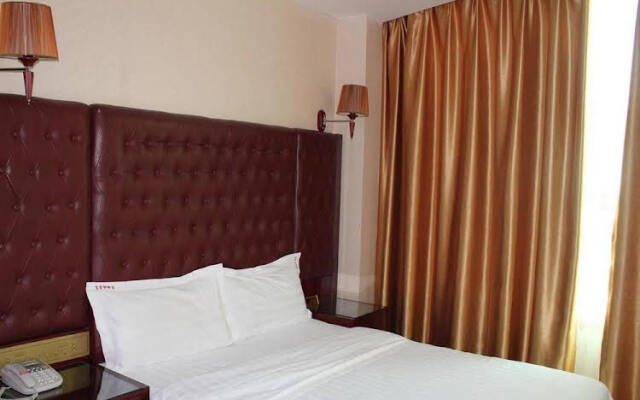 Tangren Century Huakun Hotel