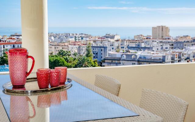 PDM - Elegant Apartment with Breathtaking Sea view