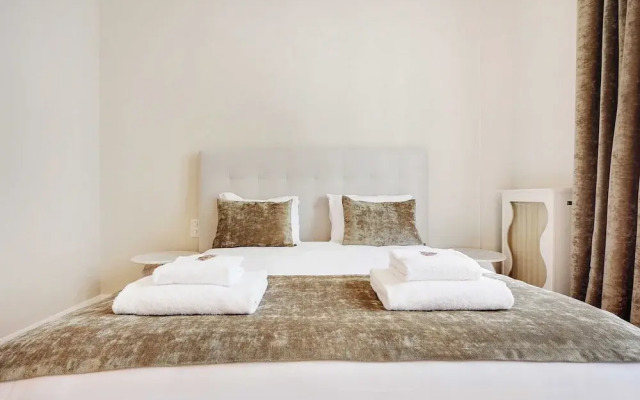 Spacious Apartment - 2br/4p - Arc de Triomphe