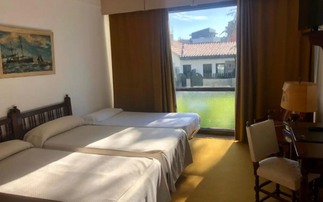 Hotel El Ancla