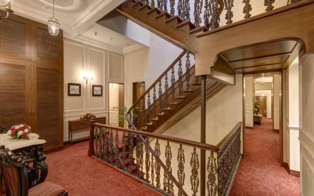 The Astor Kolkata