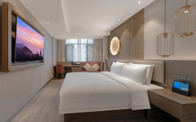 Crystal Orange Shanghai Safari Park