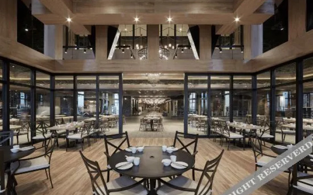 Qinghe Peninsula Hot Spring Resort Hotel