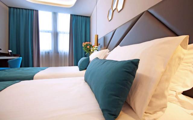 The Hive Hotel
