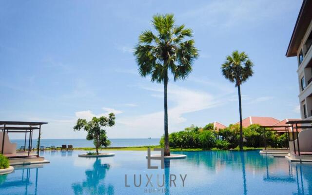 Amazing 5 Bedroom Condo on the Beach SP