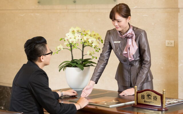 Queena Plaza Hotel Tainan