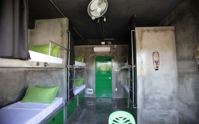 W Hostel Boracay