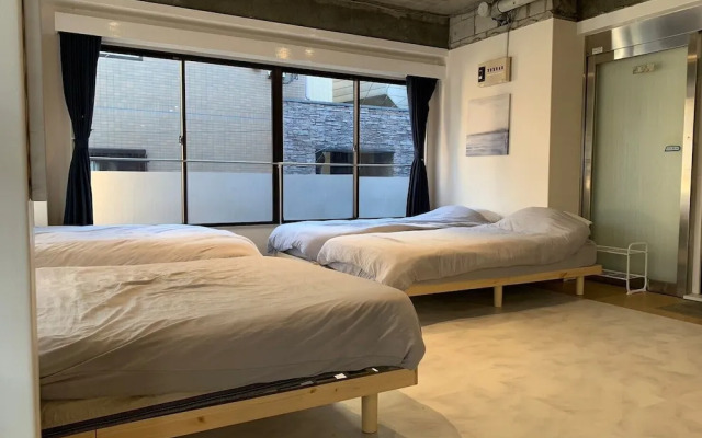 Spacious Studio West Shinjuku