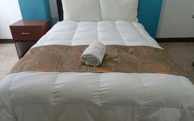 Hotel Manta Real