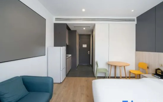 LeChaoSelectedHotel(ShanghaiRailwayStation)