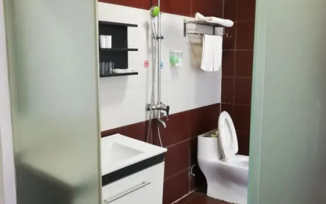 Xingguo Jiehao Hotel