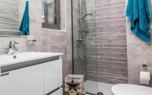 Francis & Gregorys Luxury Villas