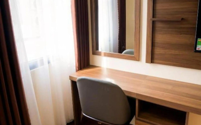 Ha Long Essence Classic Hotel
