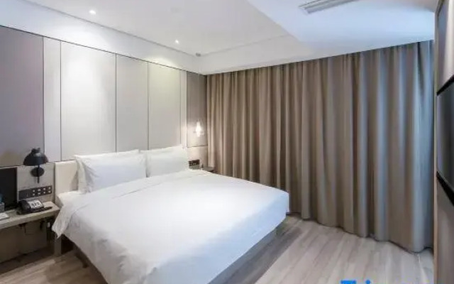 Atour Hotel Pudong Airport