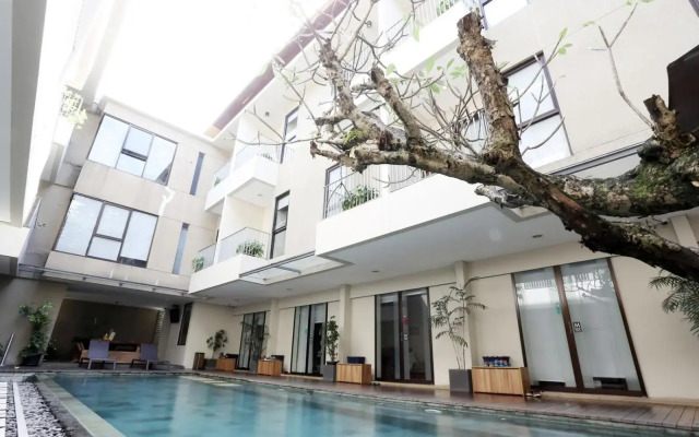 ZEN Rooms Permata Karawaci Syariah