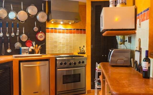 Bosque De Los Aluxes 304 1 Bedroom Condo