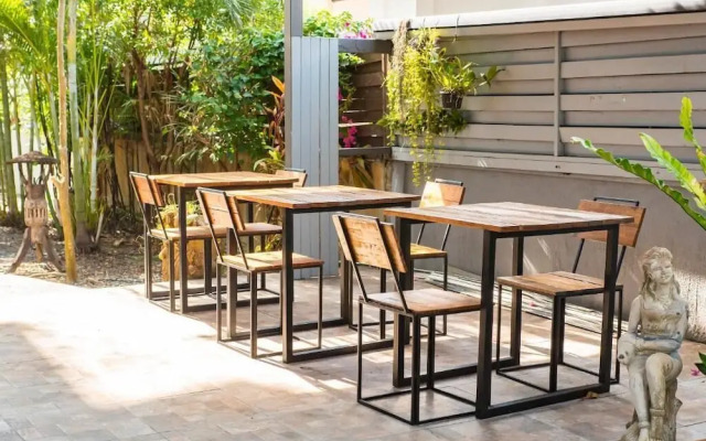 Lemon House apartment