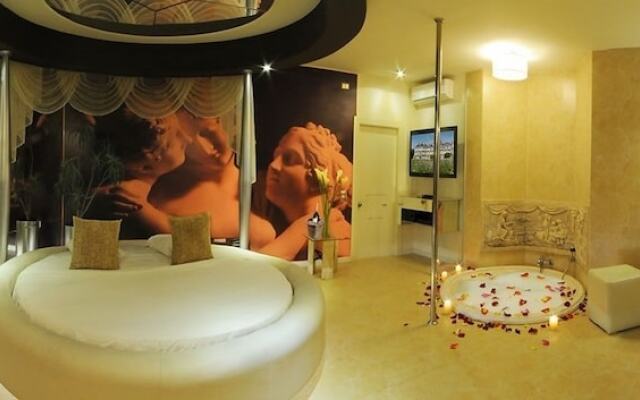 Orei' Suites & Spa