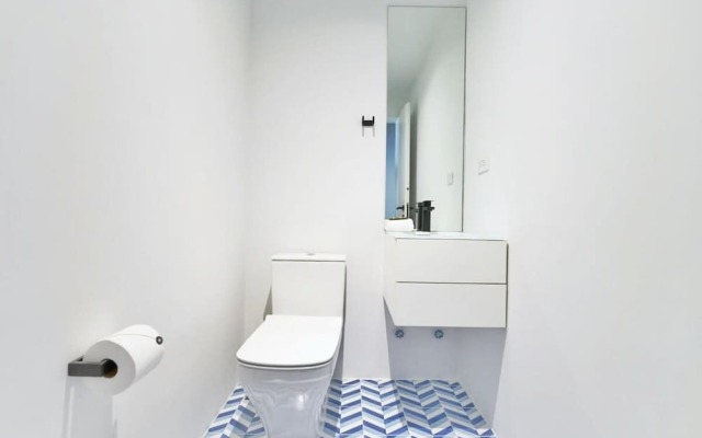 Spacious 2BR in Plaza Herrera