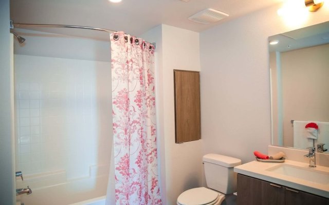 Fully Furnished Suites near Little Tokyo