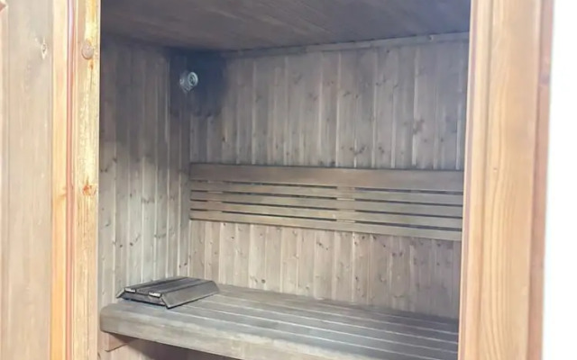 Lyo hostel Marina Whraf 1