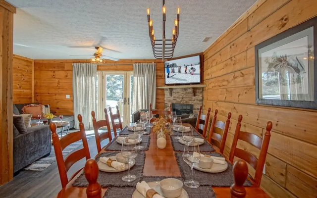 Loggers Run 6, Five Bedrooms