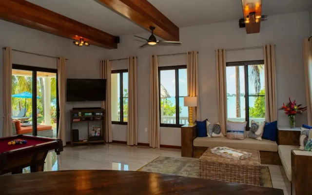 Villa Island Time Gecko