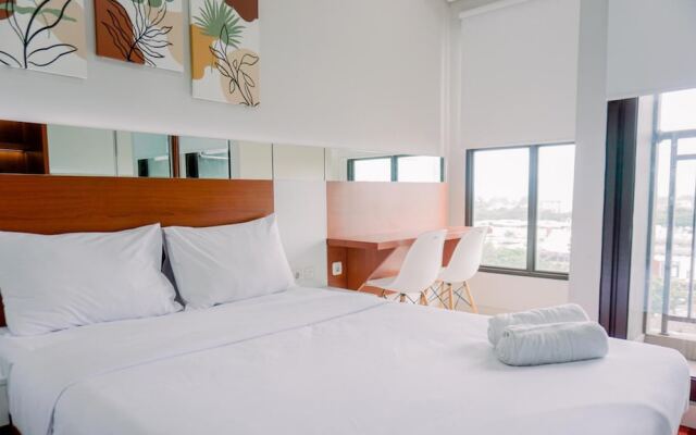 Luxury And Modern Studio At Transpark Bintaro Apartment