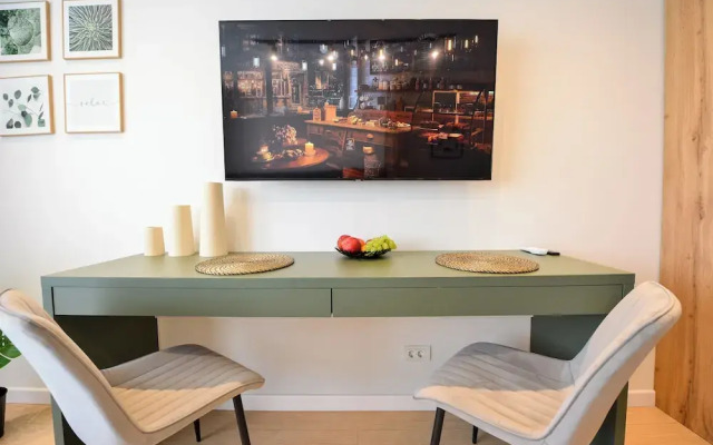 Novo Studio - Cismigiu Gardens - Quiet Room - Smart Tv