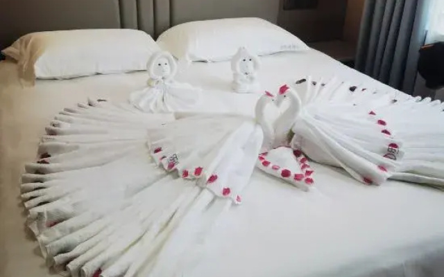 Qingdao Le Shang Tu Hotel