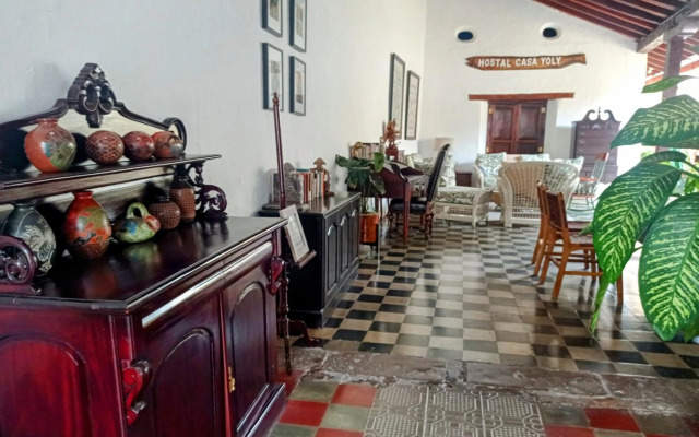 Casa Yoly Hostel Granada