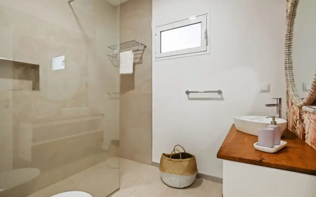 Coastal Charm A by Madeira Sun Travel